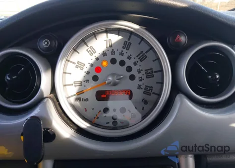 2004 Mini Cooper from USA, damaged, VIN WMWRC334X4TC52096